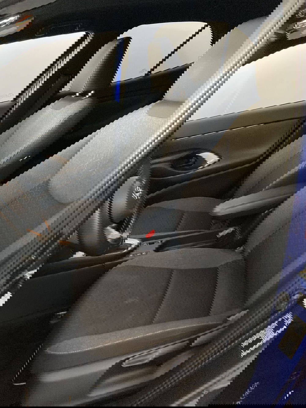 Toyota Yaris Cross usata a Barletta-Andria-Trani (7)