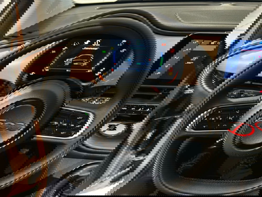 Fiat 500 nuova a Bergamo (18)