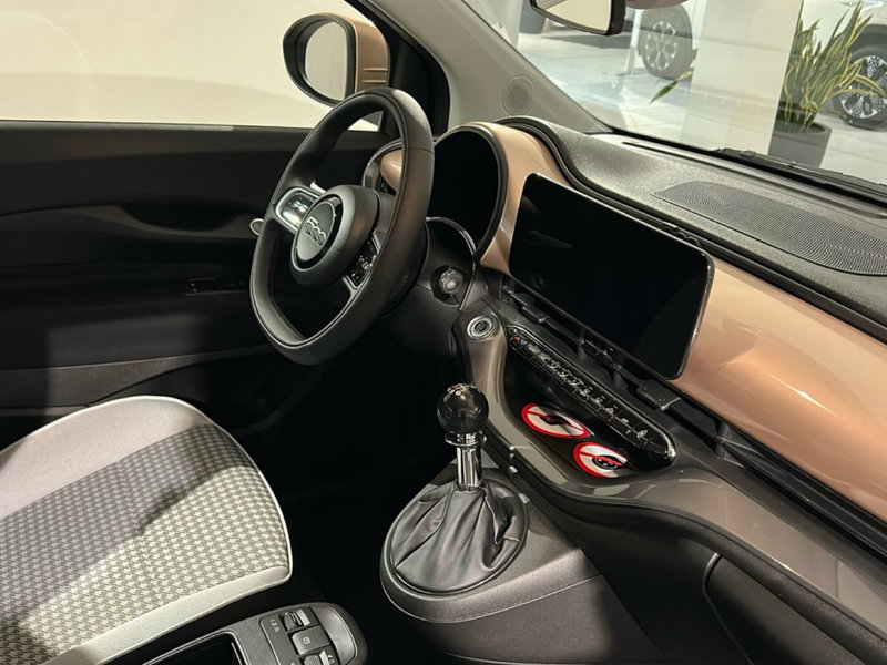 Fiat 500 nuova a Bergamo (9)