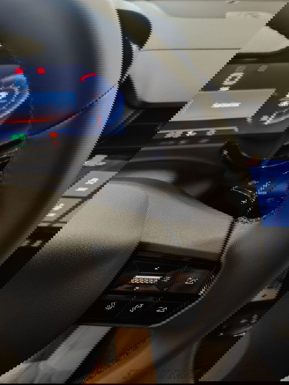 Alfa Romeo Junior nuova a Varese (10)