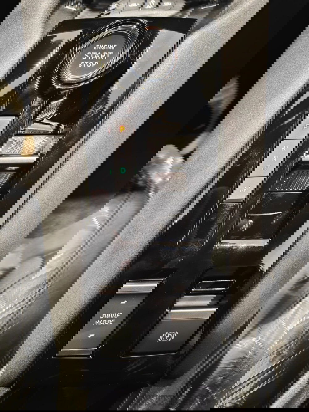 Alfa Romeo Junior nuova a Varese (12)