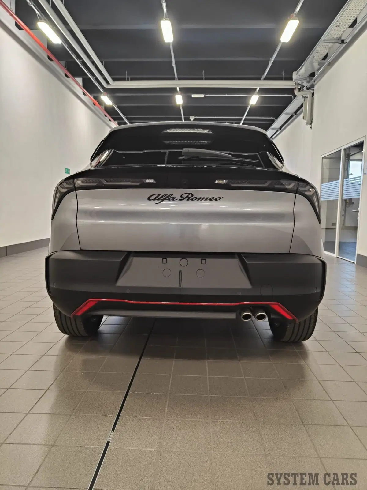 Alfa Romeo Junior nuova a Varese (5)