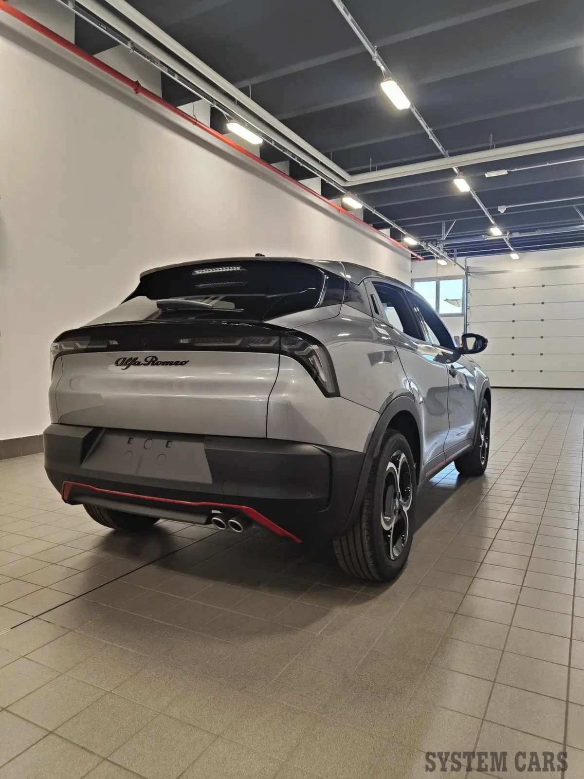 Alfa Romeo Junior nuova a Varese (7)