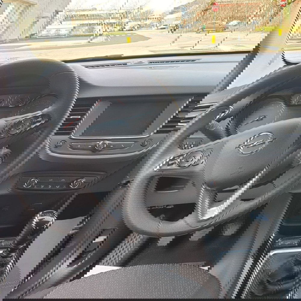 Opel Crossland X usata a Padova (10)