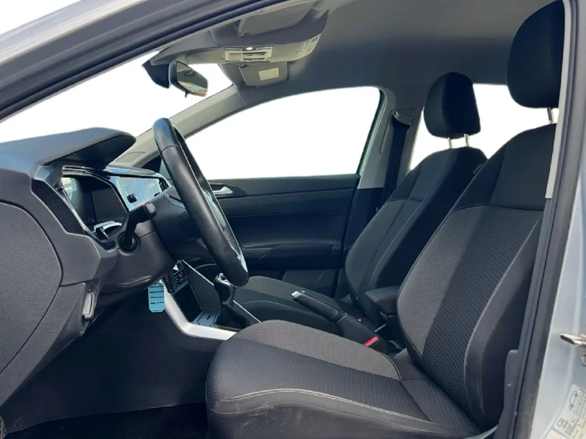 Volkswagen Taigo usata a Grosseto (11)