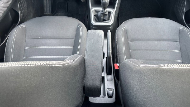 Dacia Jogger usata a Padova (18)