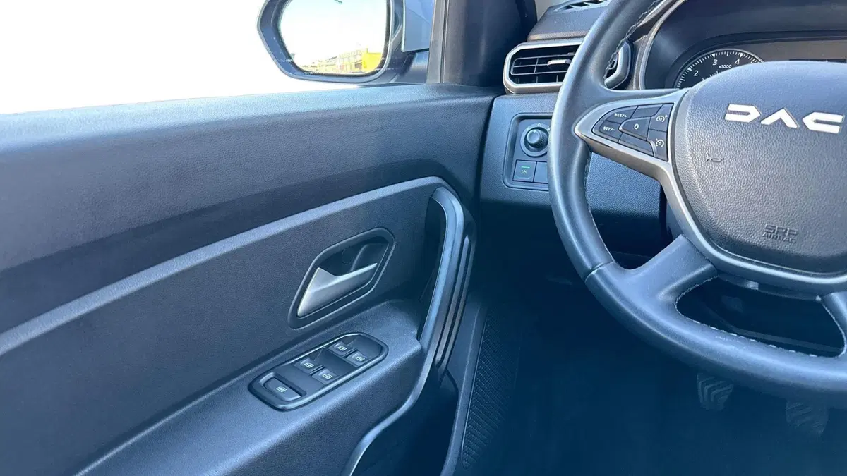 Dacia Duster usata a Padova (10)