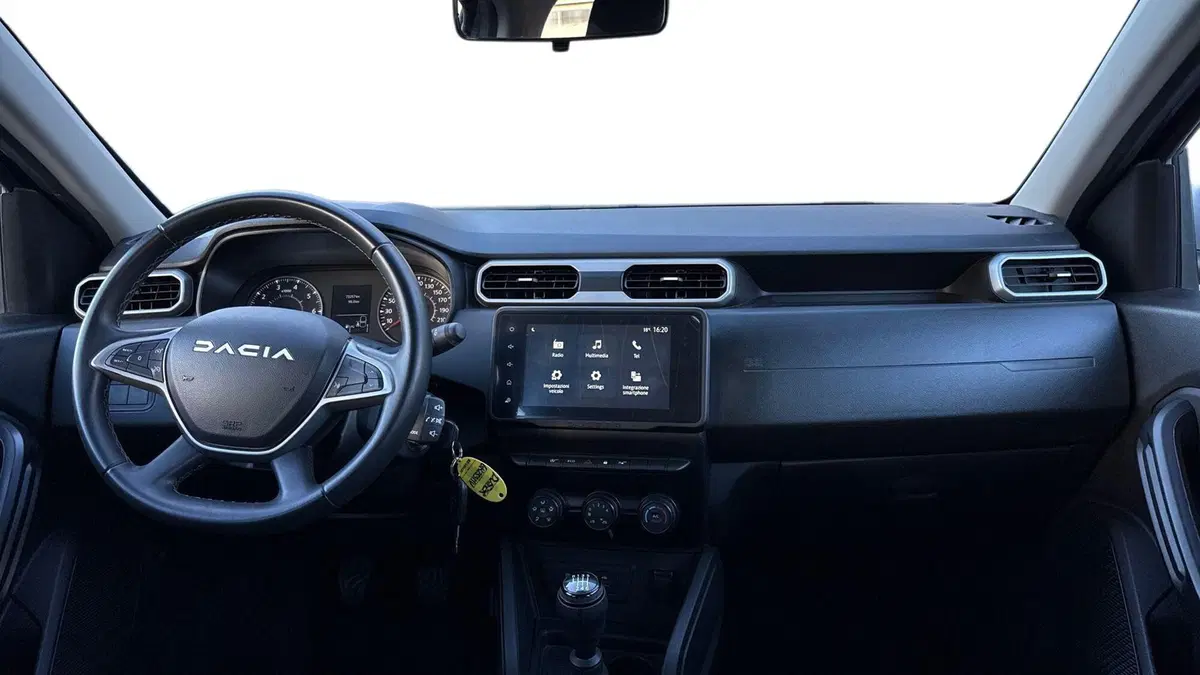 Dacia Duster usata a Padova (8)