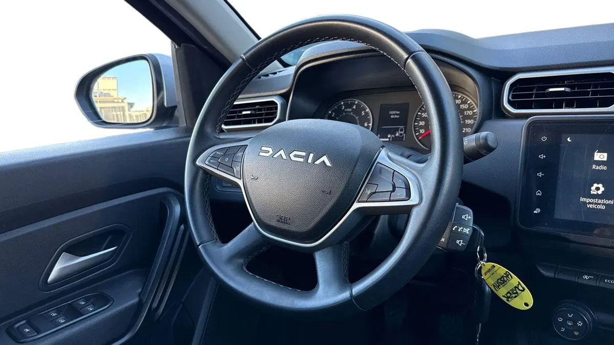 Dacia Duster usata a Padova (9)