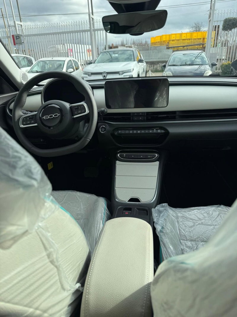 Fiat 600 nuova a Caserta (9)