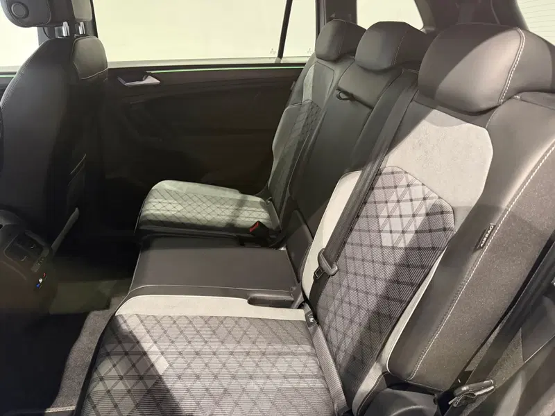 Volkswagen Tiguan usata a Genova (10)