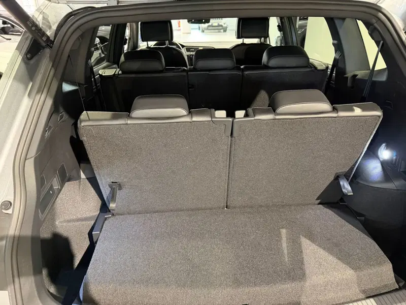 Volkswagen Tiguan usata a Genova (12)