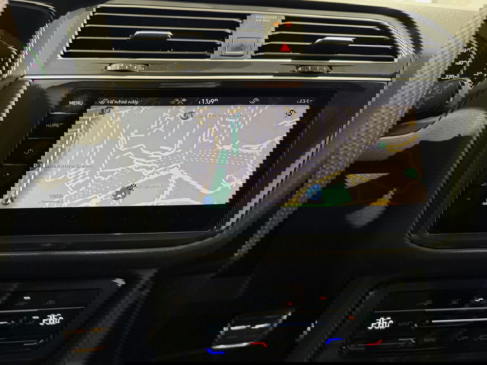 Volkswagen Tiguan usata a Genova (18)