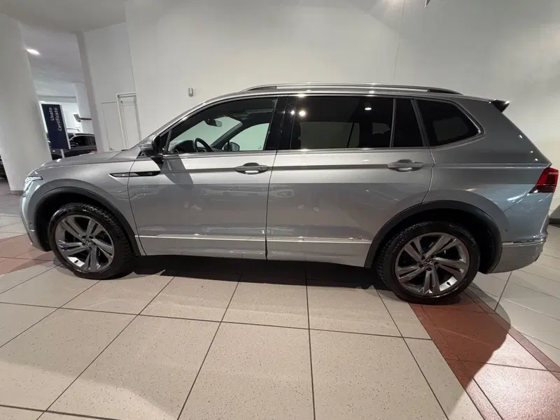 Volkswagen Tiguan usata a Genova (2)