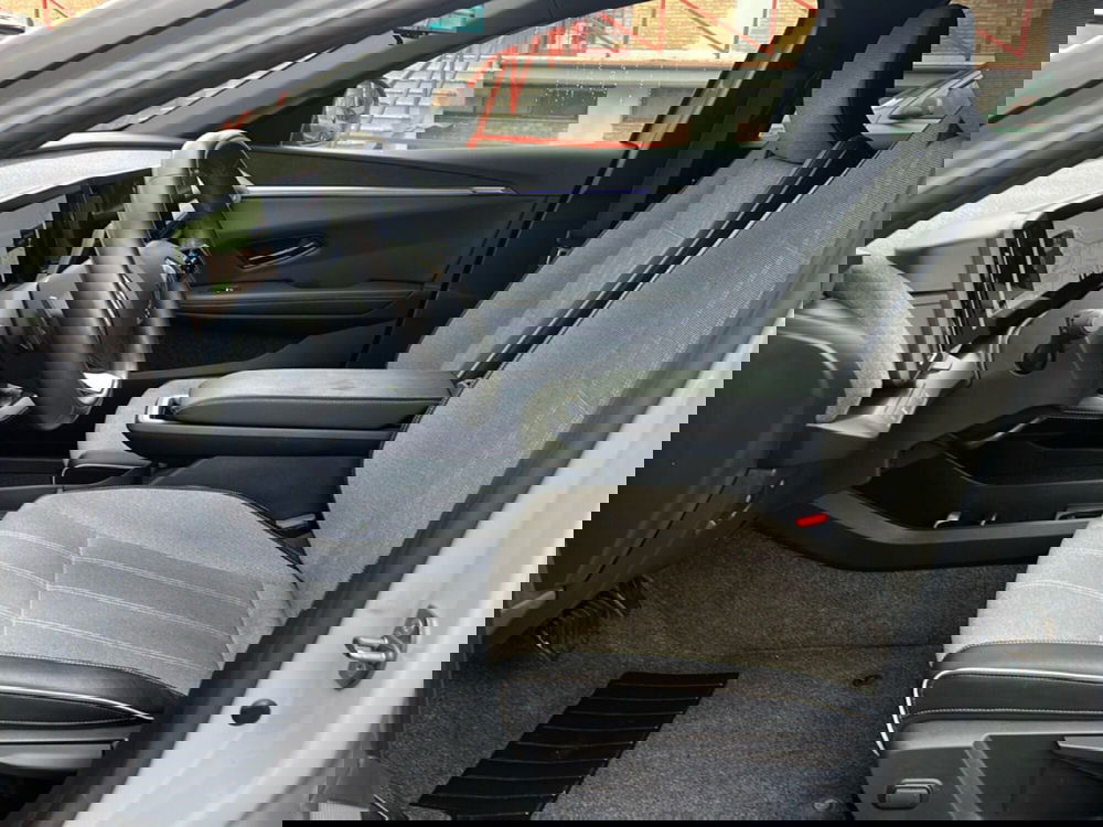 Renault Megane E-Tech Electric usata a Roma (11)