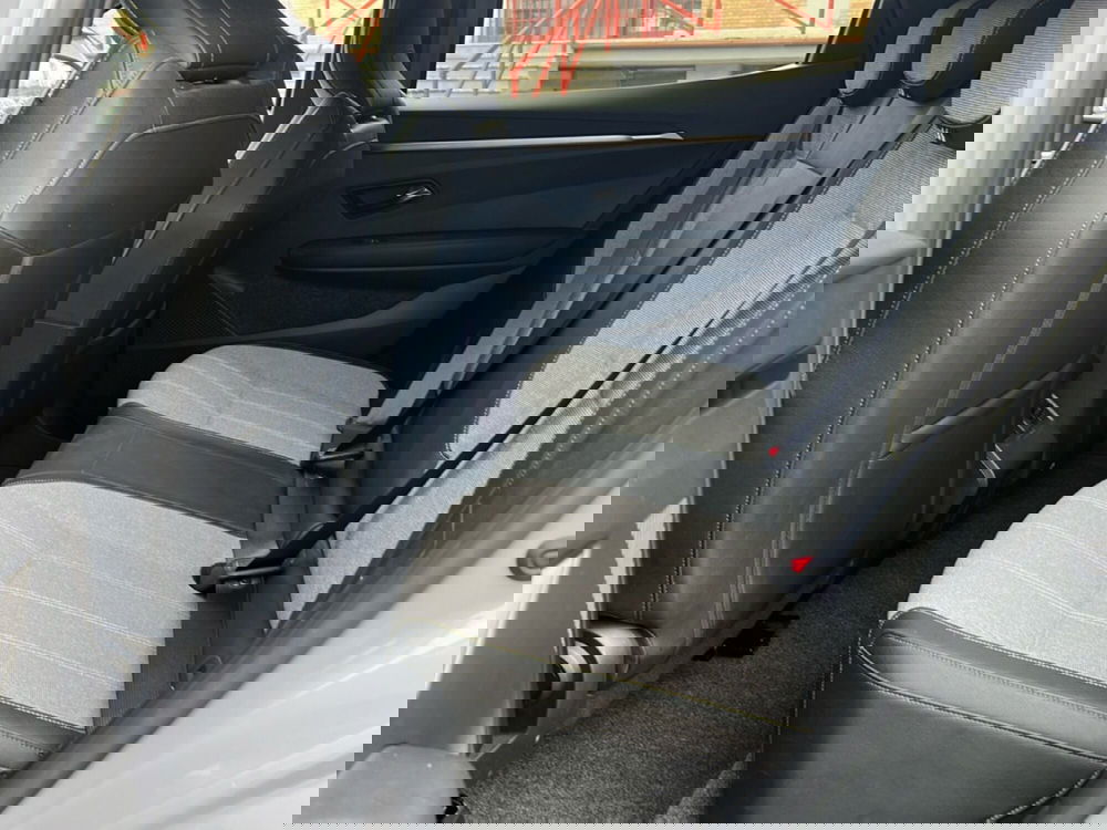 Renault Megane E-Tech Electric usata a Roma (13)