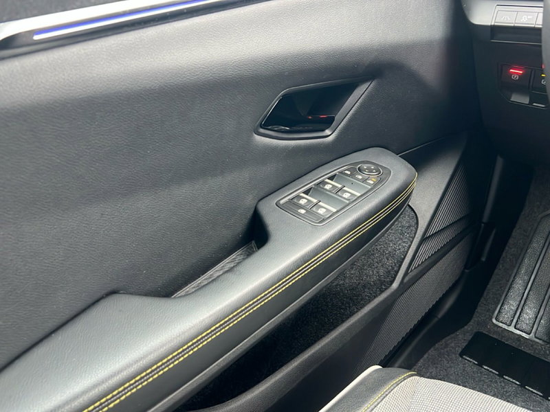 Renault Megane E-Tech Electric usata a Roma (15)