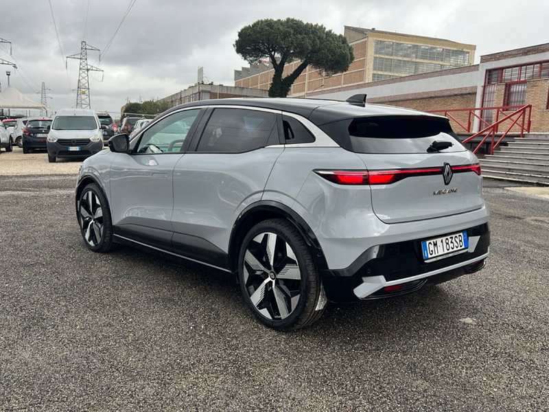 Renault Megane E-Tech Electric usata a Roma (3)