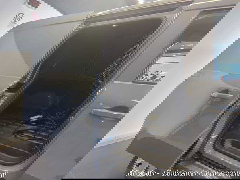 Nissan Townstar nuova a Roma (12)