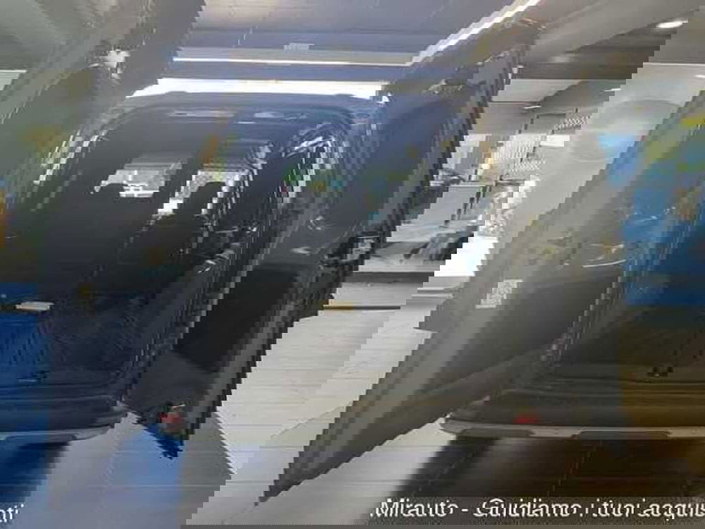 Nissan Townstar nuova a Roma (9)