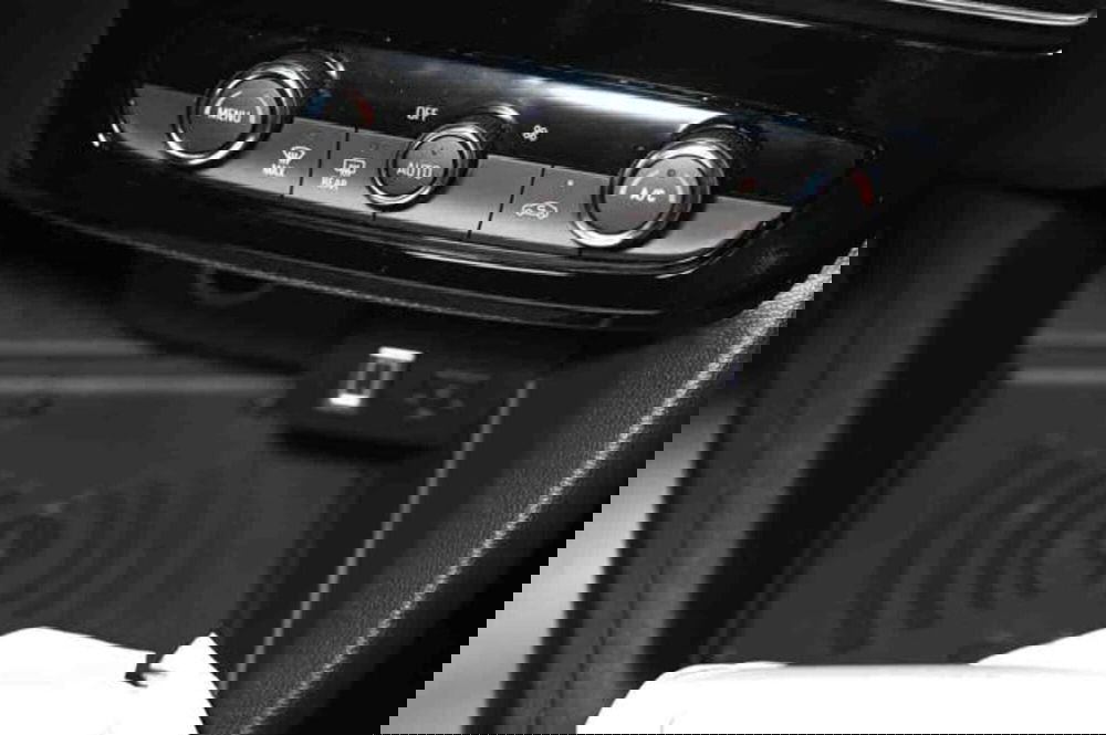 Opel Mokka nuova a Torino (17)