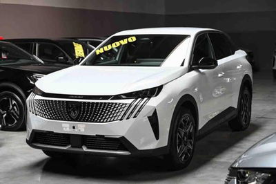 Peugeot 3008 1.2 hybrid Allure Business 145cv e-dcs6 nuova a Pianezza