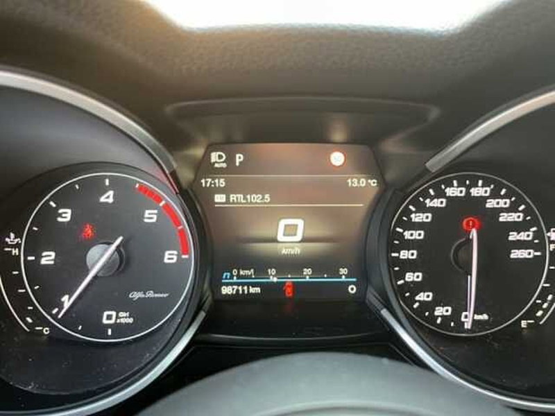 Alfa Romeo Stelvio usata a Ravenna (11)