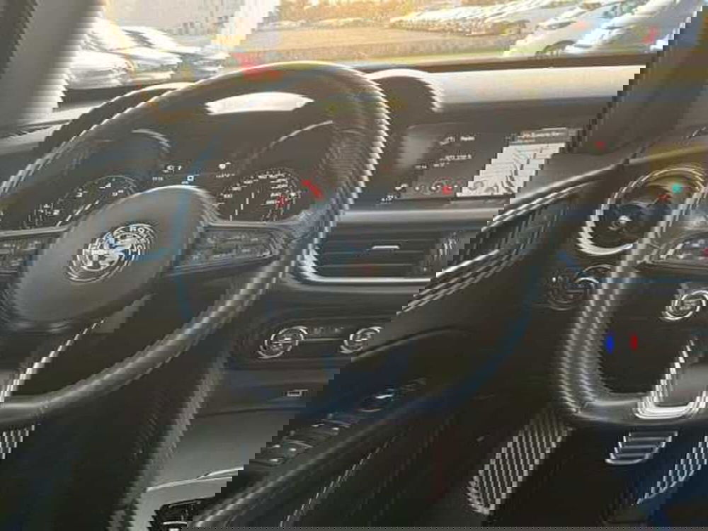 Alfa Romeo Stelvio usata a Ravenna (12)