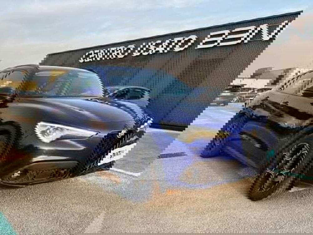 Alfa Romeo Stelvio usata a Ravenna (3)