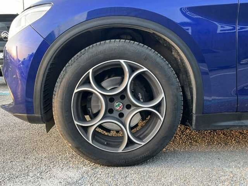 Alfa Romeo Stelvio usata a Ravenna (7)