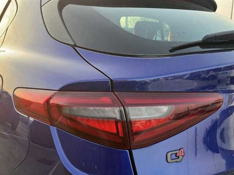 Alfa Romeo Stelvio usata a Ravenna (9)