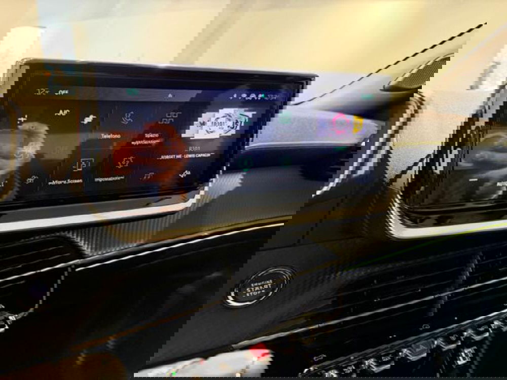 Peugeot 2008 usata a Salerno (16)