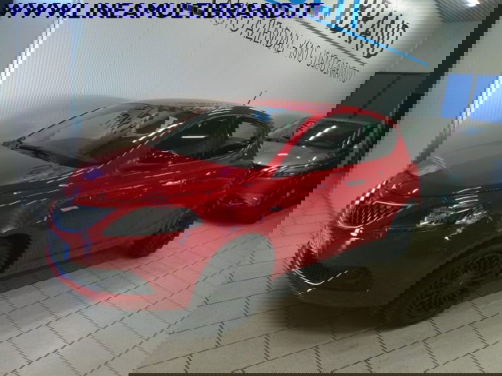 Lancia Ypsilon usata a Piacenza