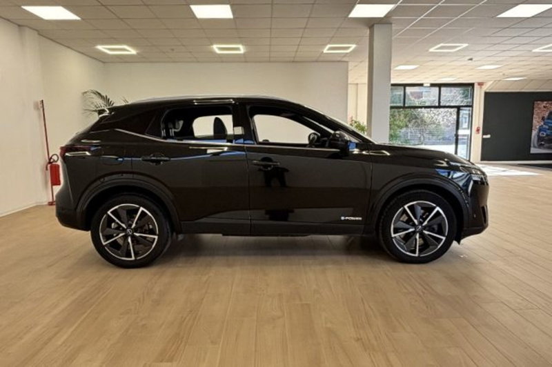 Nissan Qashqai usata a Latina (4)