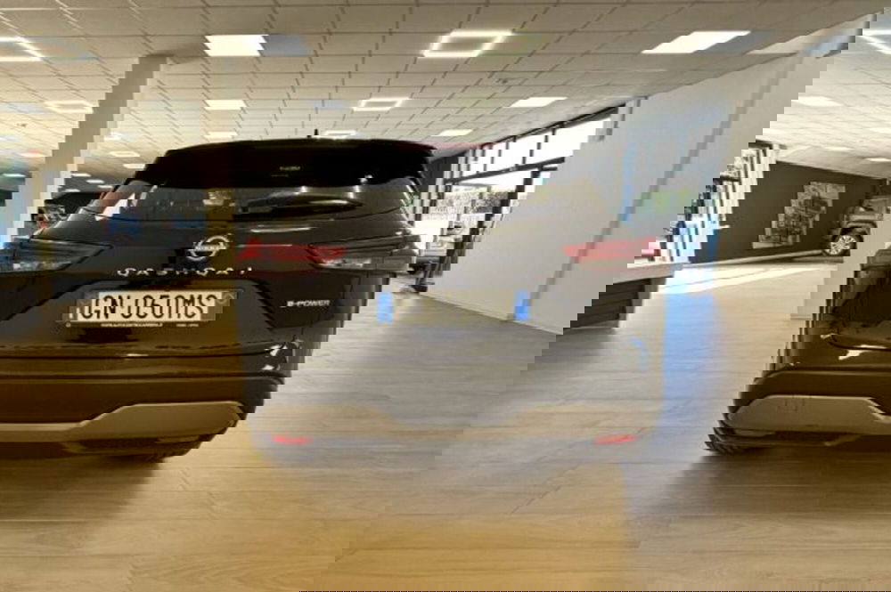 Nissan Qashqai usata a Latina (6)