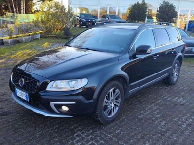 Volvo XC70 D4 AWD Geartronic Momentum del 2016 usata a Montorfano