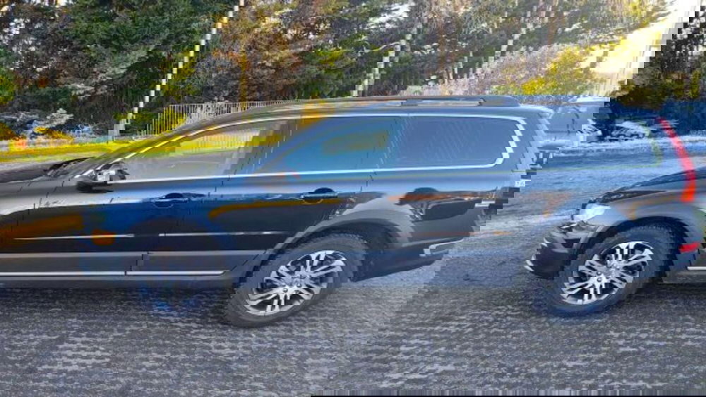 Volvo XC70 usata a Como (2)