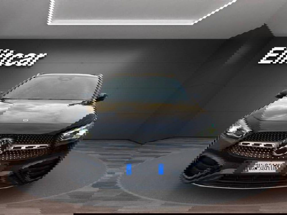 Mercedes-Benz GLA SUV usata a Milano (8)