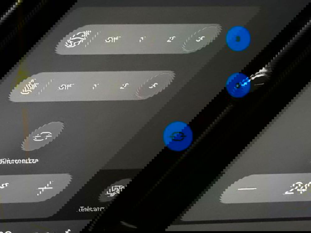 Volvo XC90 usata a Como (11)