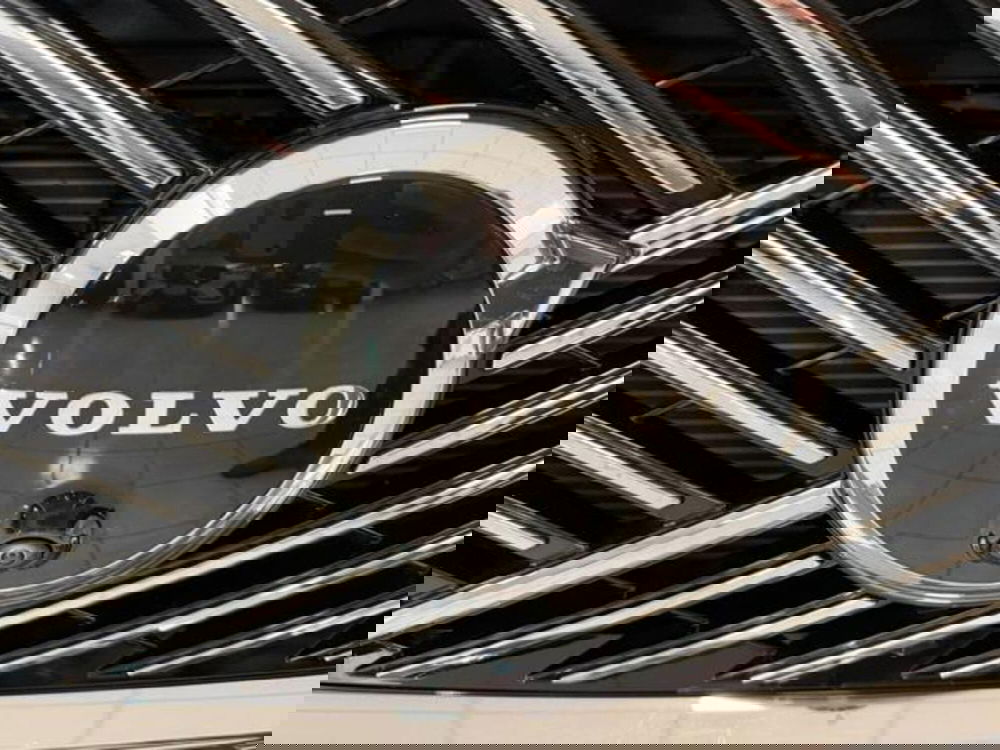 Volvo XC90 usata a Como (13)