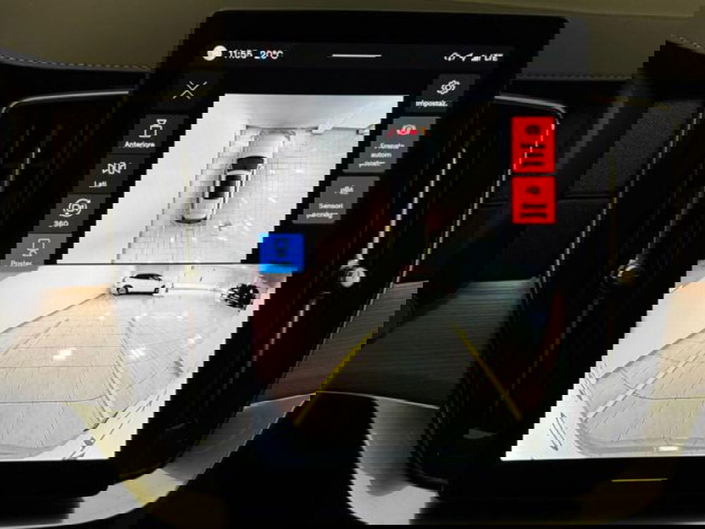 Volvo XC90 usata a Como (9)