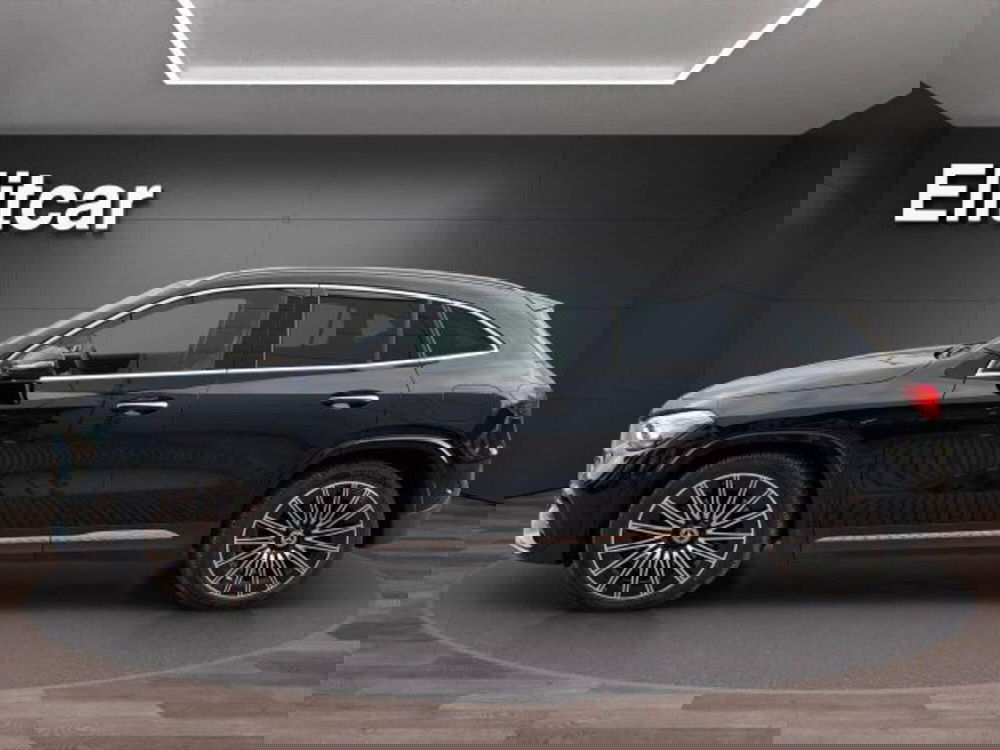 Mercedes-Benz GLA SUV usata a Novara (2)