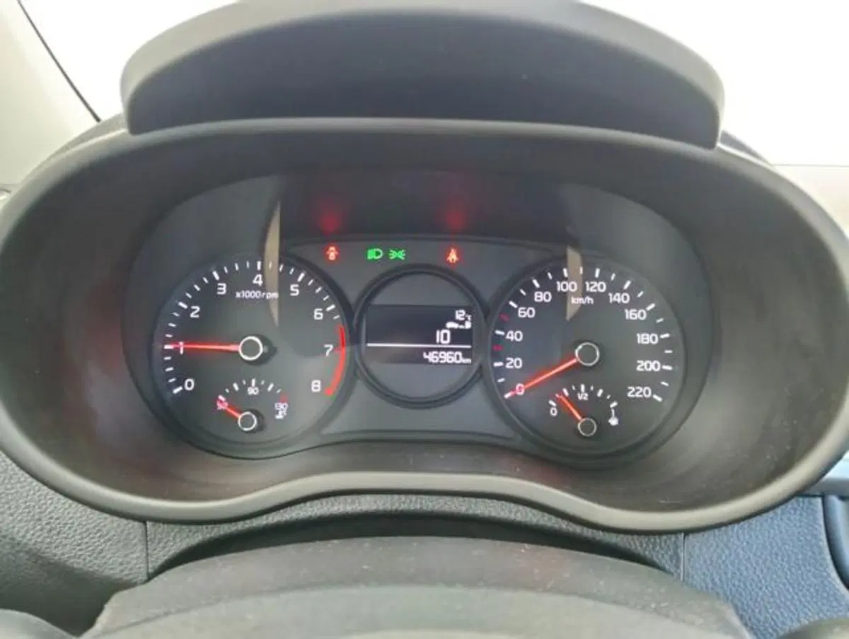 Kia Picanto usata a Como (11)