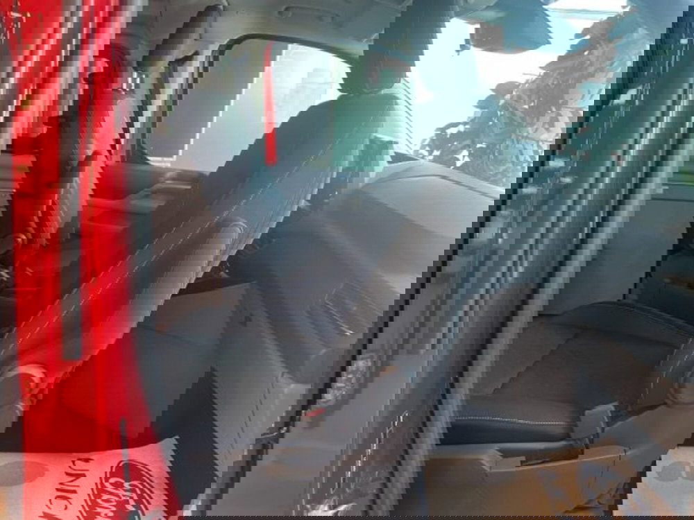 Ford Transit Custom Furgone nuova a Cuneo (10)