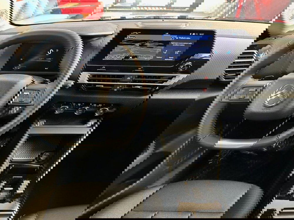 Citroen C4 nuova a Sondrio (13)