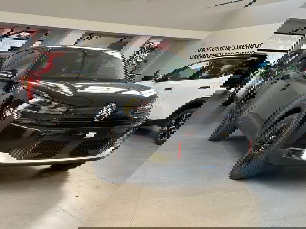 Citroen C4 nuova a Sondrio (7)