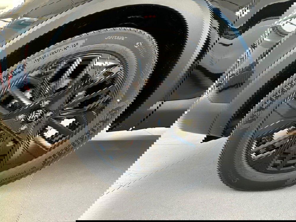 Citroen C4 nuova a Sondrio (9)