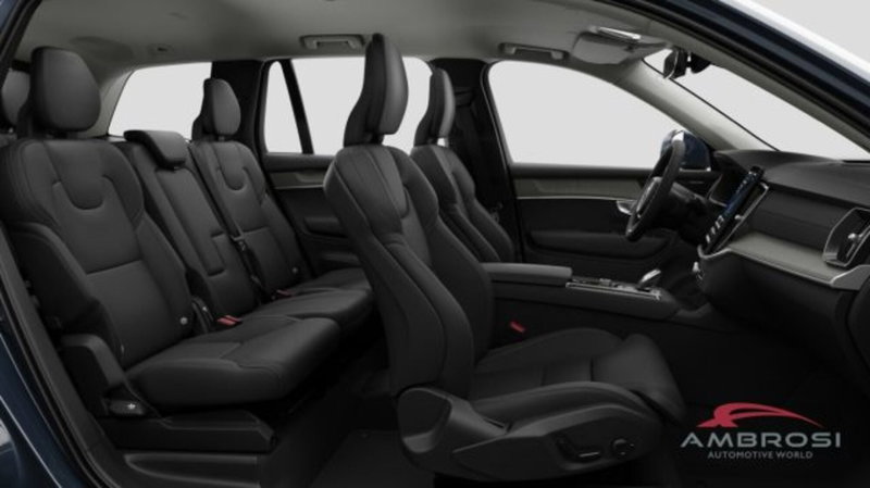 Volvo XC90 nuova a Perugia