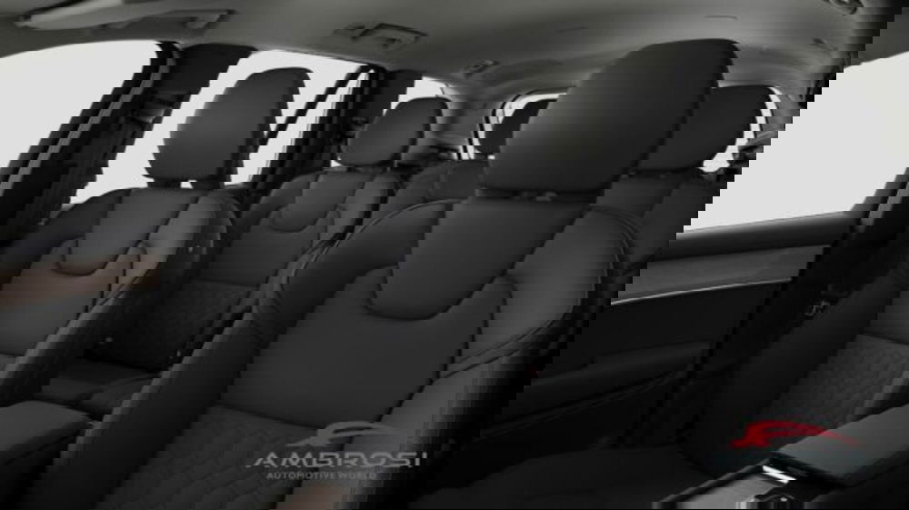 Volvo XC90 nuova a Perugia (9)