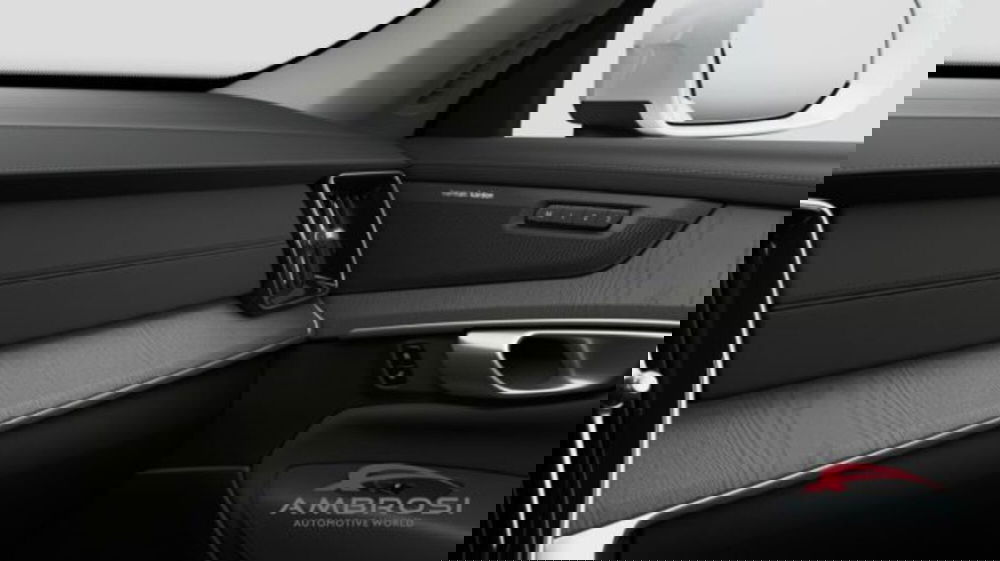 Volvo XC90 nuova a Perugia (14)